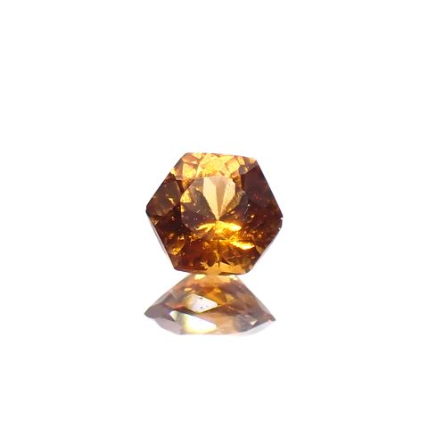 ◇ヘキサゴンカット◇ヘソナイトガーネット(宝石名ガーネット)スリランカ産 0.47ct 識別済[230421612]4.5x4.5mm前後