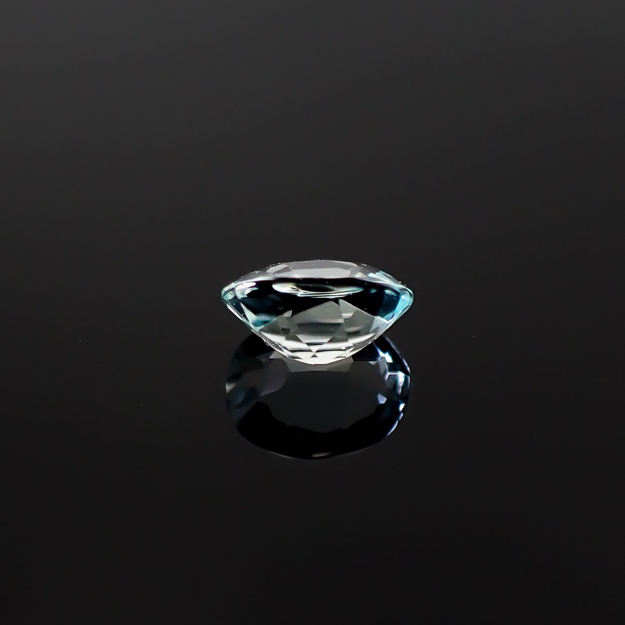 モンテブラサイト(宝石名モンテブラサイト)マダガスカル産 0.32ct 識別済[241229663]5.1x4mm前後