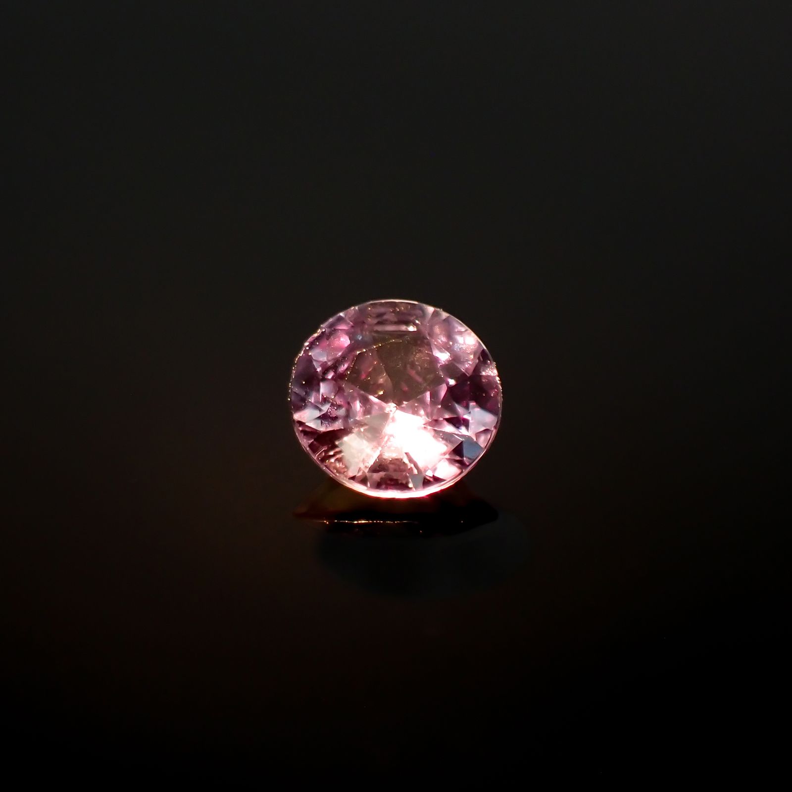 アレキサンドライト ブラジル産/EmeraldMains社製 0.14ct[240427155]3.5x3.5mm前後