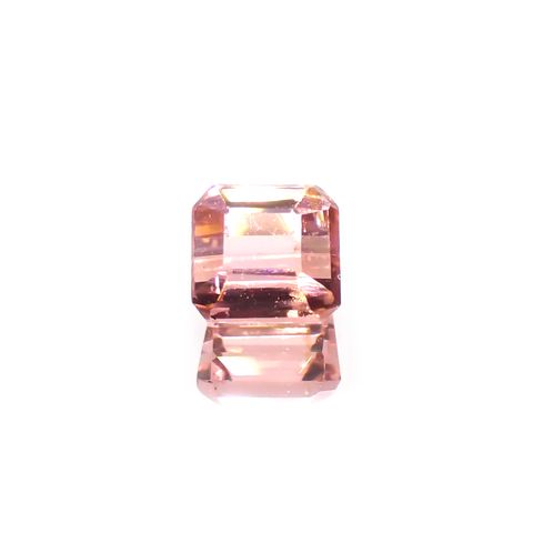 ローズピンクトルマリン(宝石名ピンク・トルマリン)ブラジル/アフリカ産 0.54ct 識別済[220114857]4.5x4.2mm前後