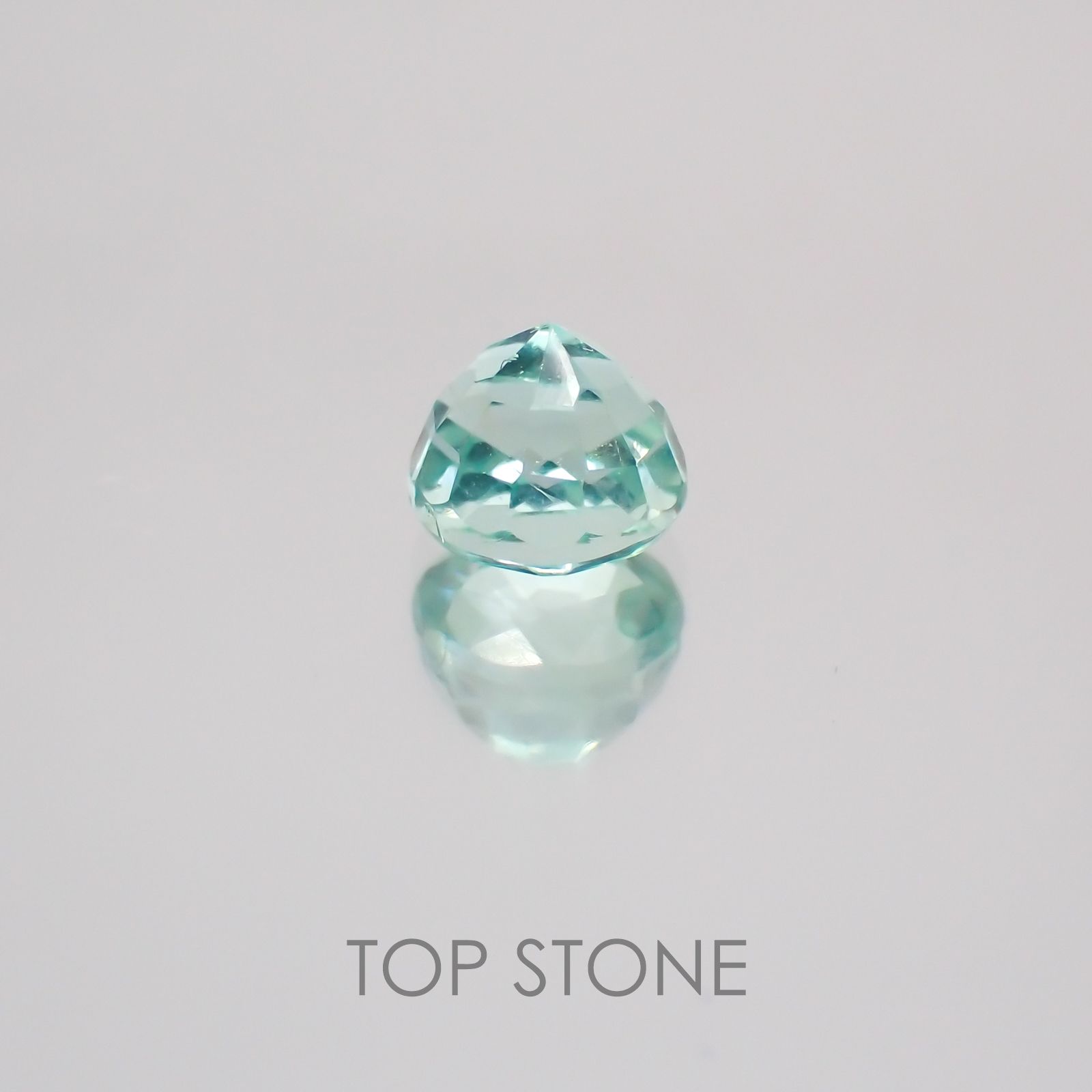 ミントベリル(グリーンベリル) ブラジル産 ルース 0.66ct[21029816]5×5mm前後