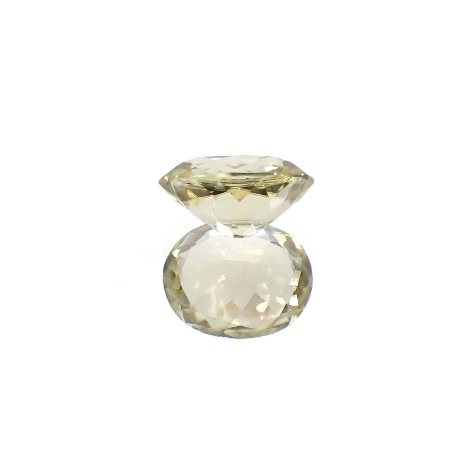 シンハライト(宝石名シンハライト) スリランカ産 識別済 0.71ct / 6.2×5.1mm前後 [260410696]