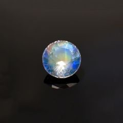 レインボームーンストーン(宝石名ラブラドライト)マダガスカル産 識別済 3.83ct / 10.4x10.3mm前後 [221018867]