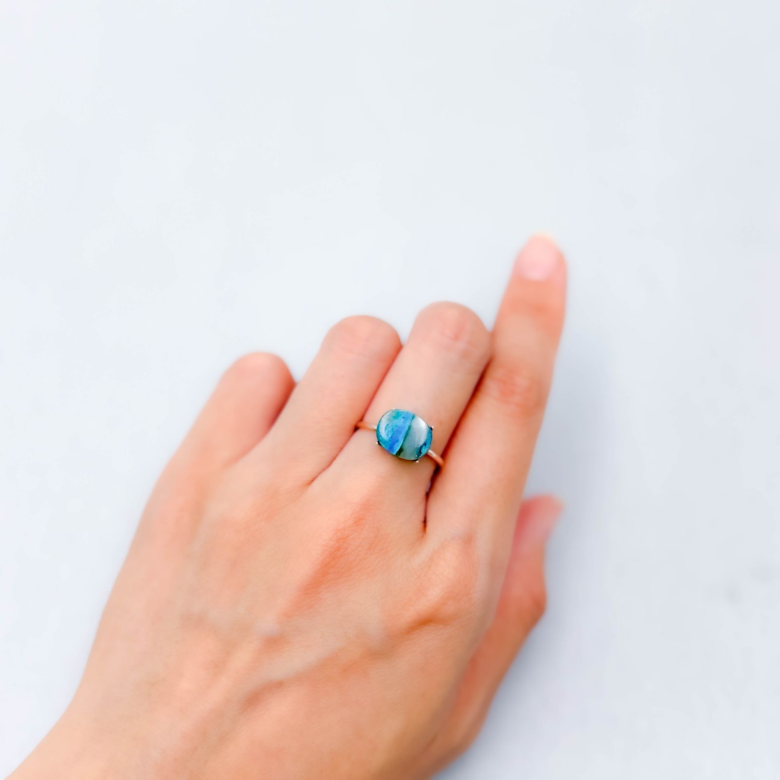 ブルーオパール ペルー産 2.98ct [250730718]10.7x8.5mm前後