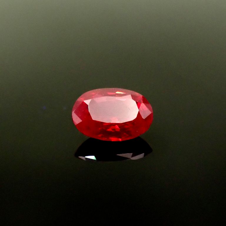 長波365(ライト)の照射で蛍光