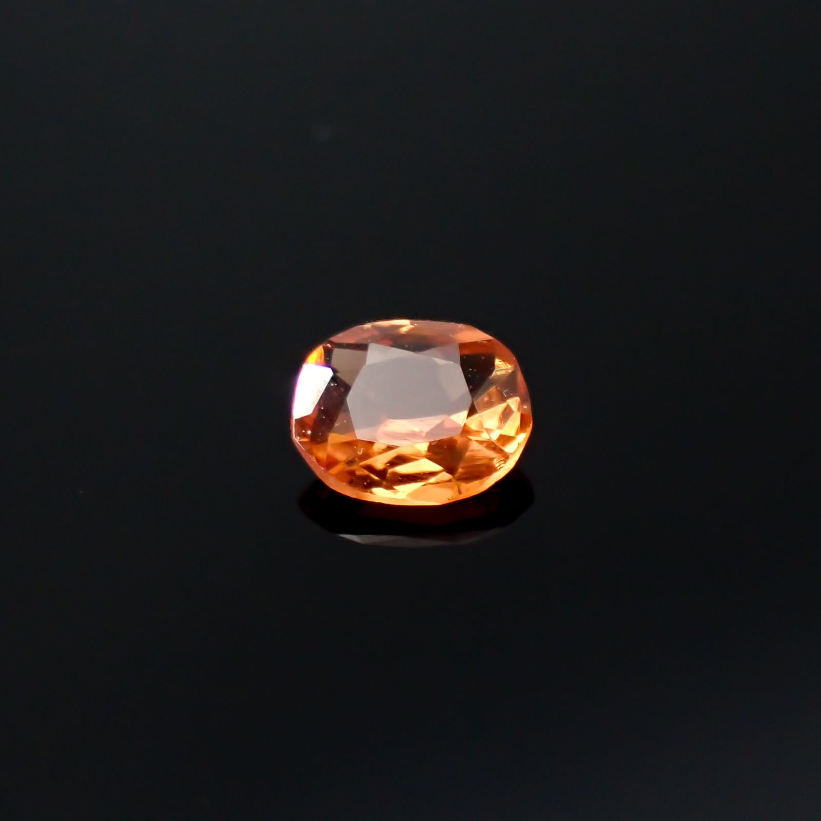 トリプライト(宝石名トリプライト)ブラジル産 0.48ct 識別済[240928686]5.3x4.3mm前後