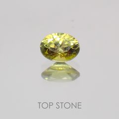 デマントイドガーネット ナミビア産 ルース 0.18ct[21069889]3.9×2.9mm前後