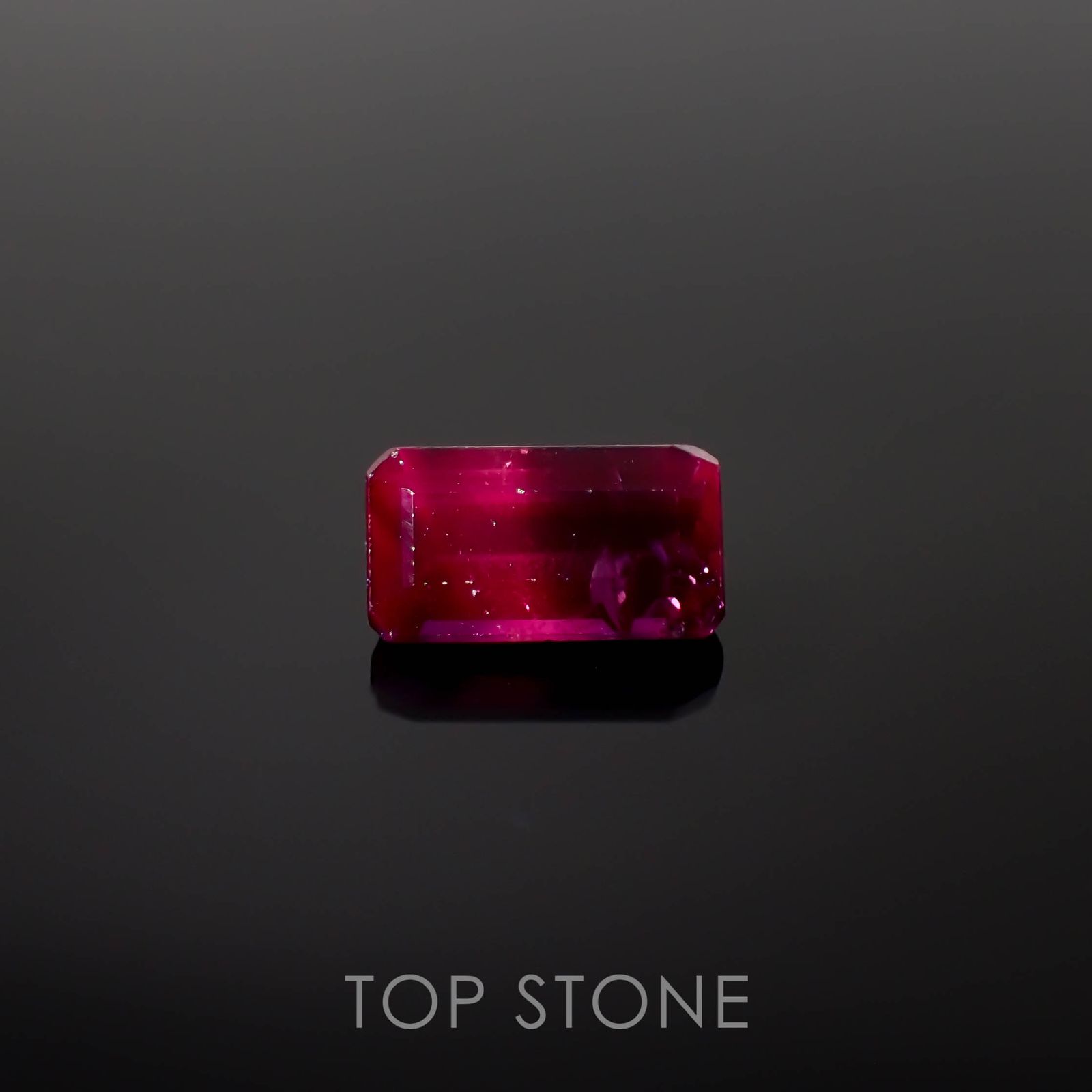 ウィンザーサファイア タンザニア・ウィンザー産 1.14ct[230320913]7.5x4.1mm前後