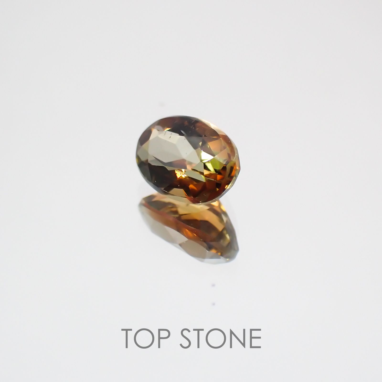 バイカラーアンダリュサイト スリランカ産 ルース 0.52ct[21059870]5.9×4.1mm前後
