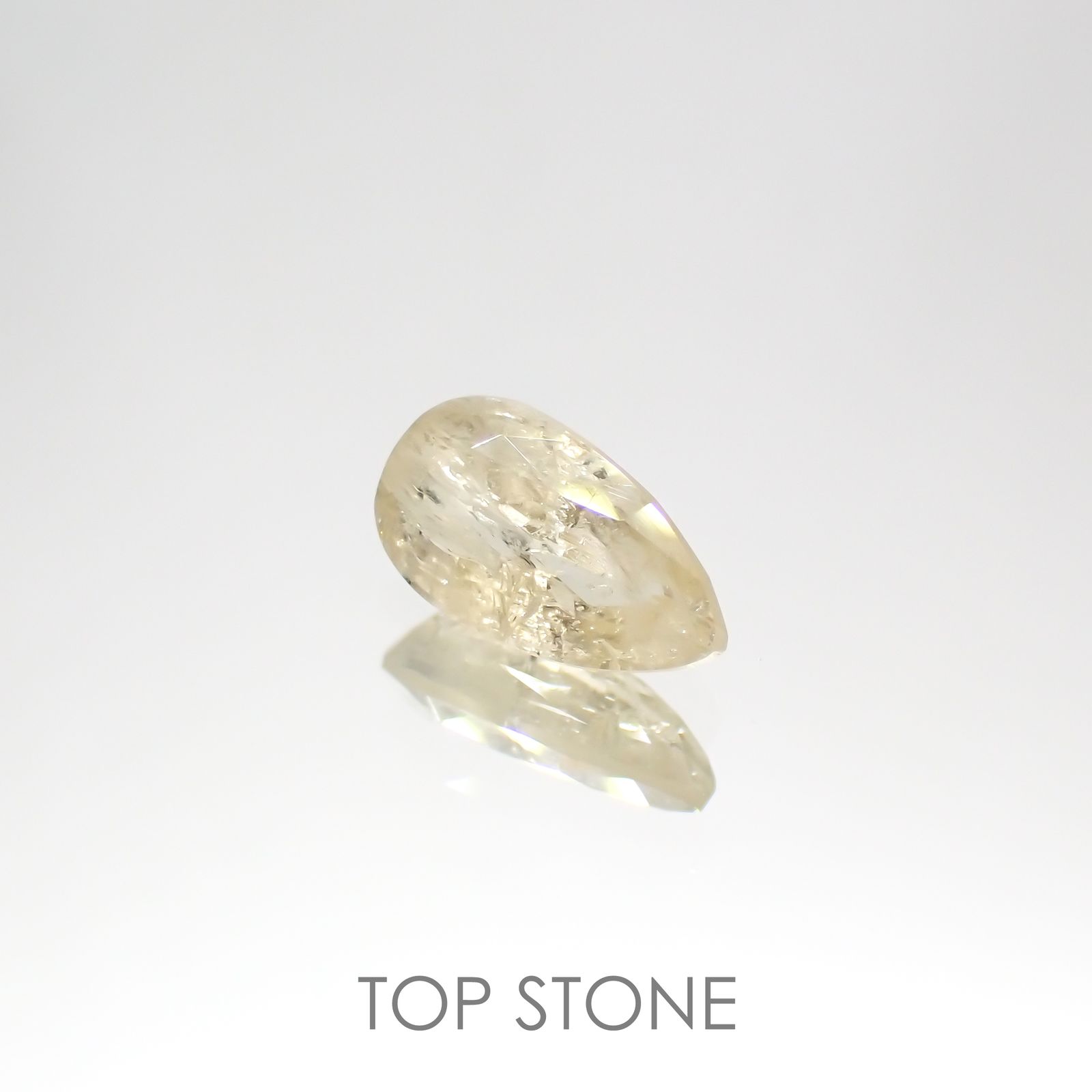 ジョハチドーライト(宝石名ジョハチドライト) ビルマ産 0.768ct ソ付(彩珠)[19111465]8×4.3mm前後