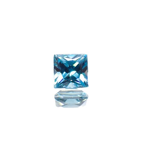 ◇プリンセスカット◇ブルージルコン カンボジア産 0.51ct[240728504]4x3.9mm前後