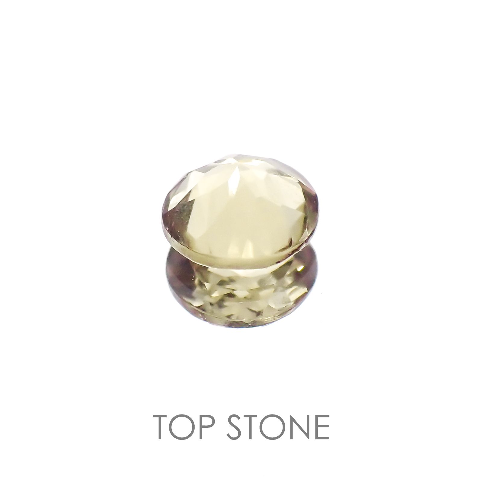 カラーチェンジマラヤガーネット(宝石名ガーネット) タンザニア産 0.54ct 識別済[20117763]5.1×5mm前後