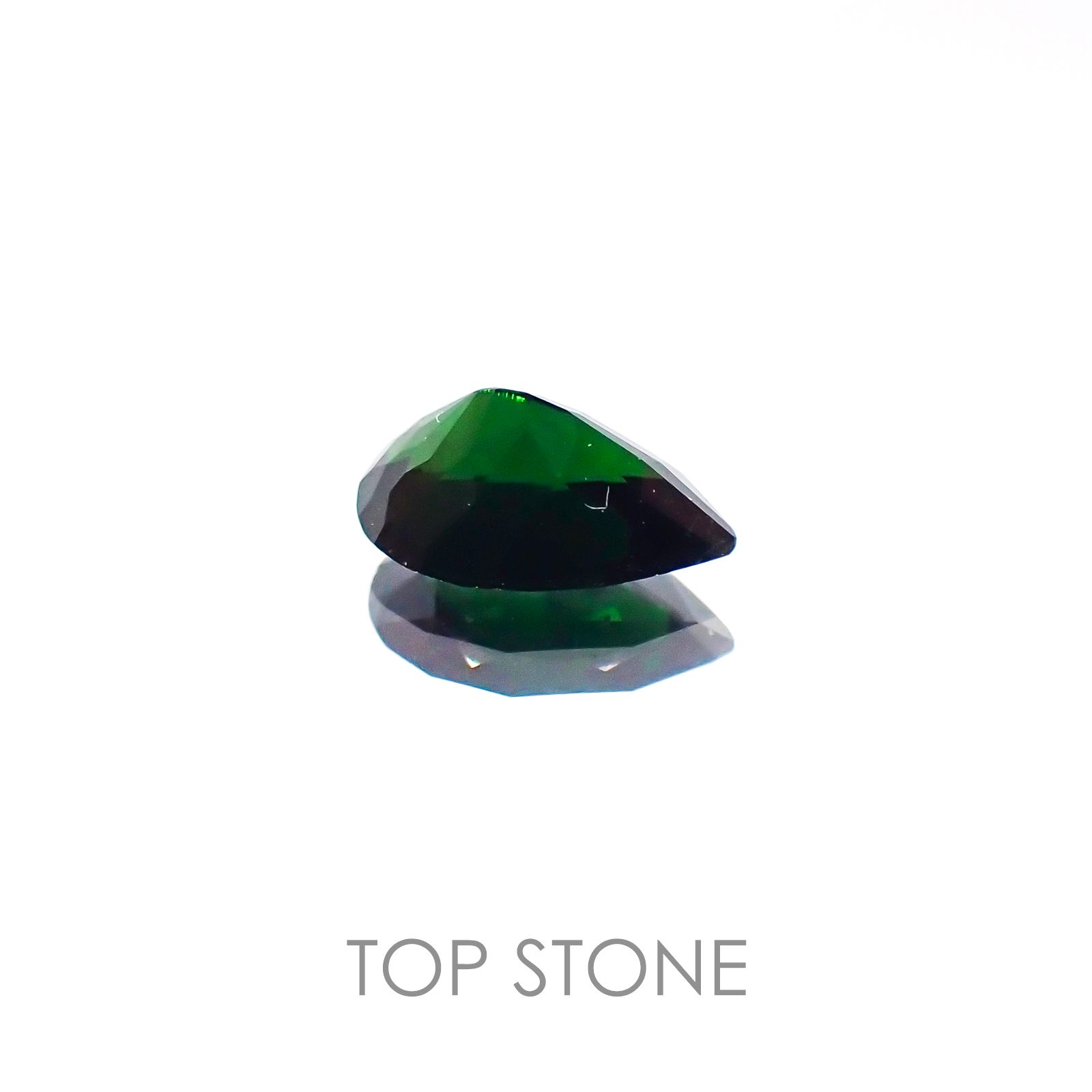 クロムトルマリン タンザニア産 ルース 0.61ct[20096206]7.3×5mm前後