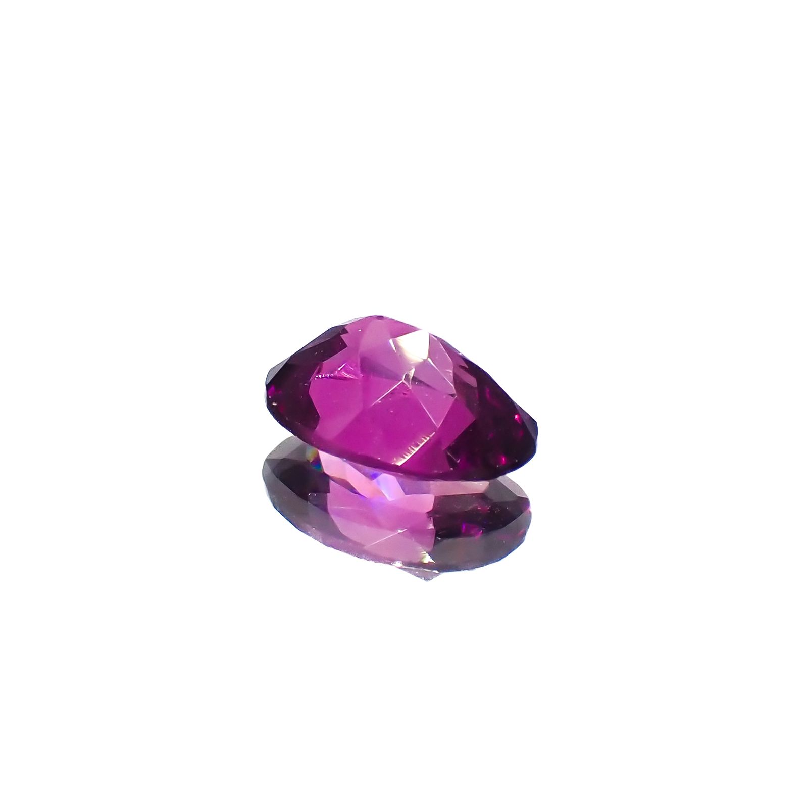 グレープガーネット ブラジル産 0.99ct[230823175]7.1x5.1mm前後