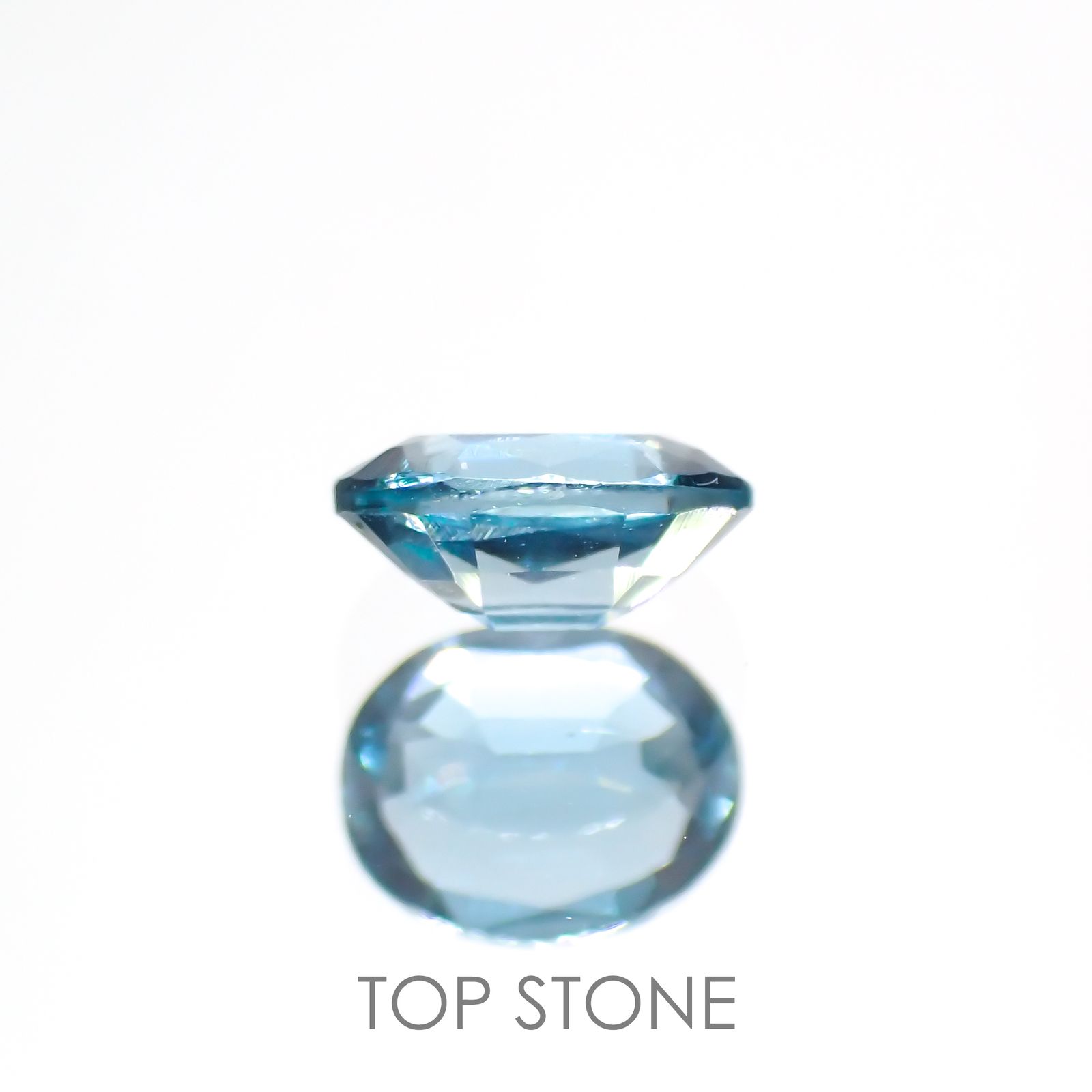 オーシャンブルーカイヤナイト(宝石名カイヤナイト) インド・オリッサ州産 0.40ct 識別済[210812357]5×4mm前後