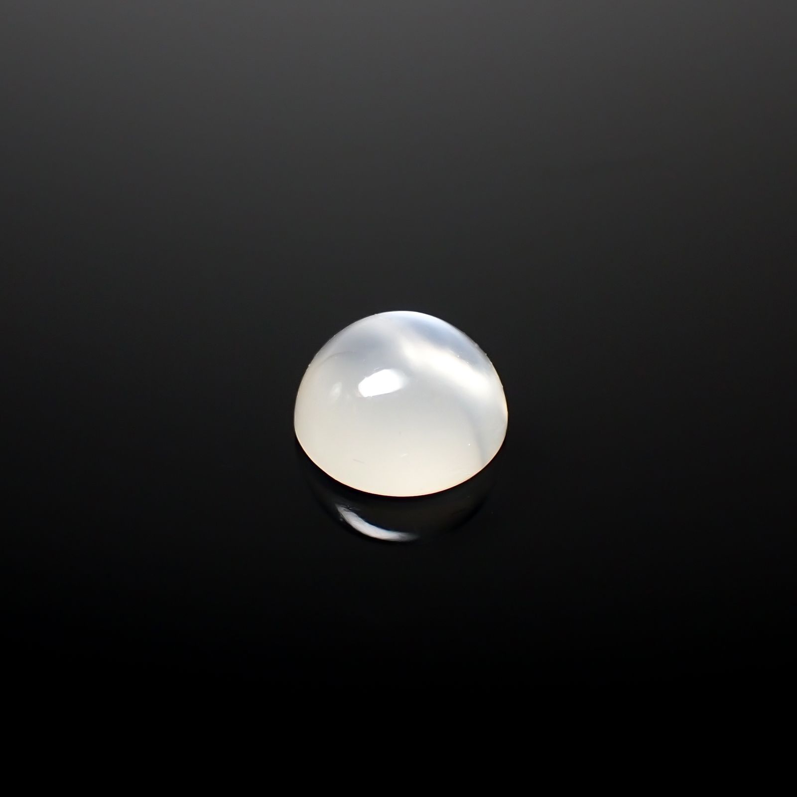 ムーンストーンキャッツアイ インド産 1.41ct[240527742]7.1x7.1mm前後