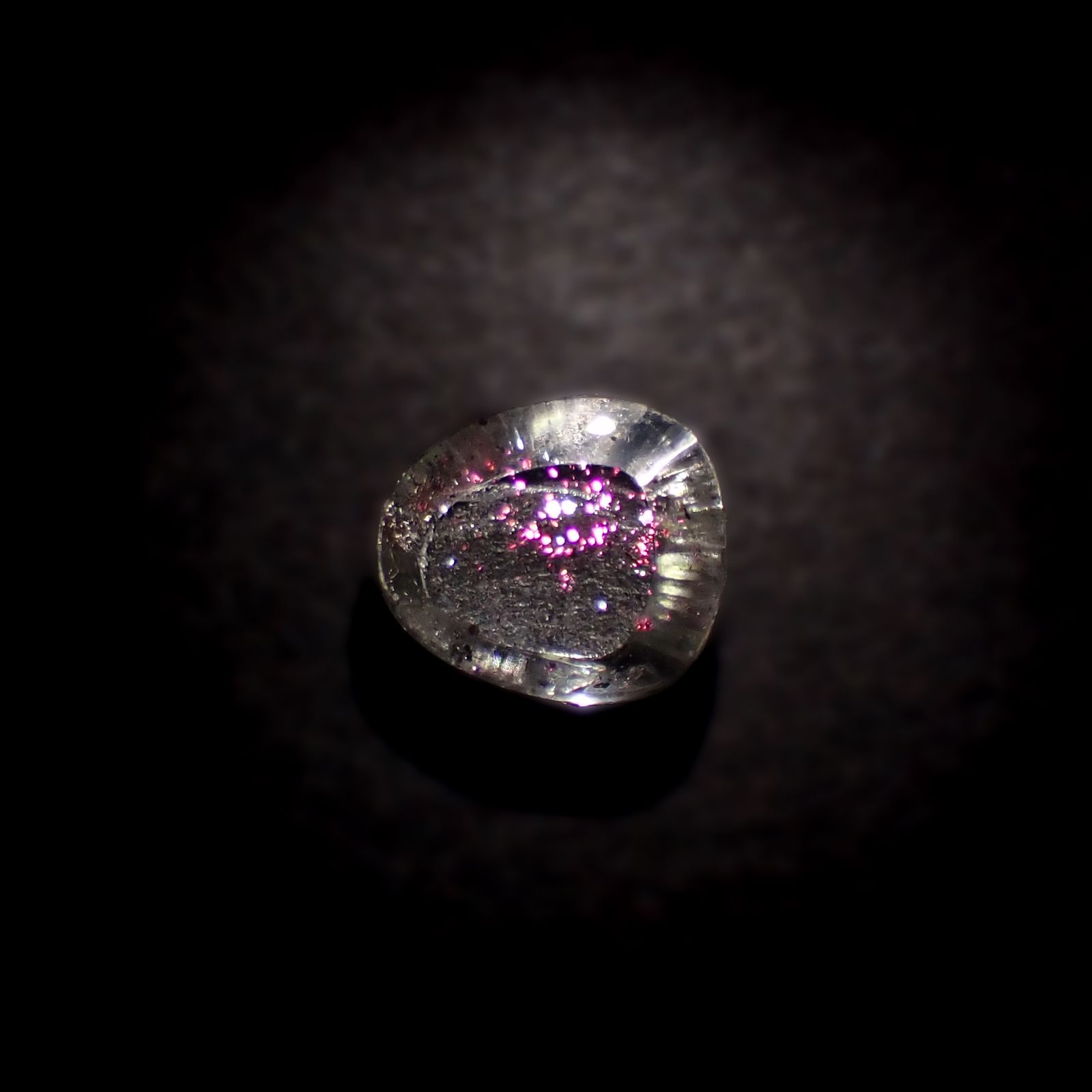 ◇フリーフォーム◇ティンカーベルクォーツ ブラジル産 1.66ct[230823279]8x7mm前後