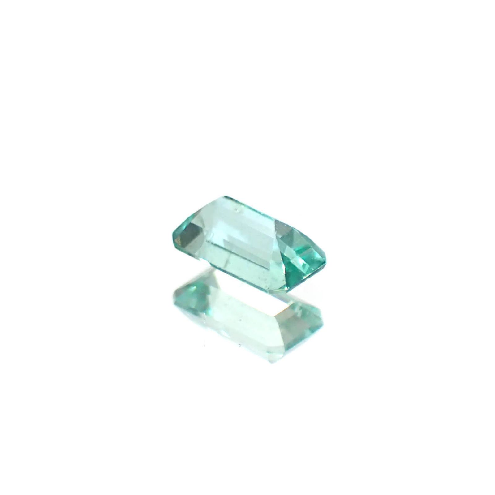 エメラルド ザンビア産 0.25ct [250430233]4.9x2.8mm前後