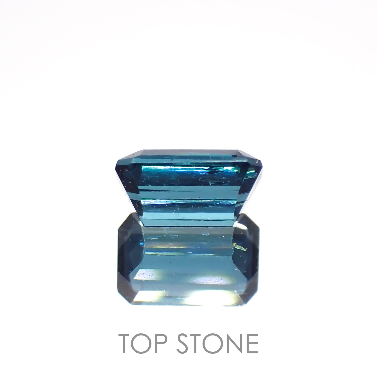 インディゴライト(宝石名トルマリン)アフガニスタン産 0.46ct 識別済[221219460]5.5x3.5mm前後