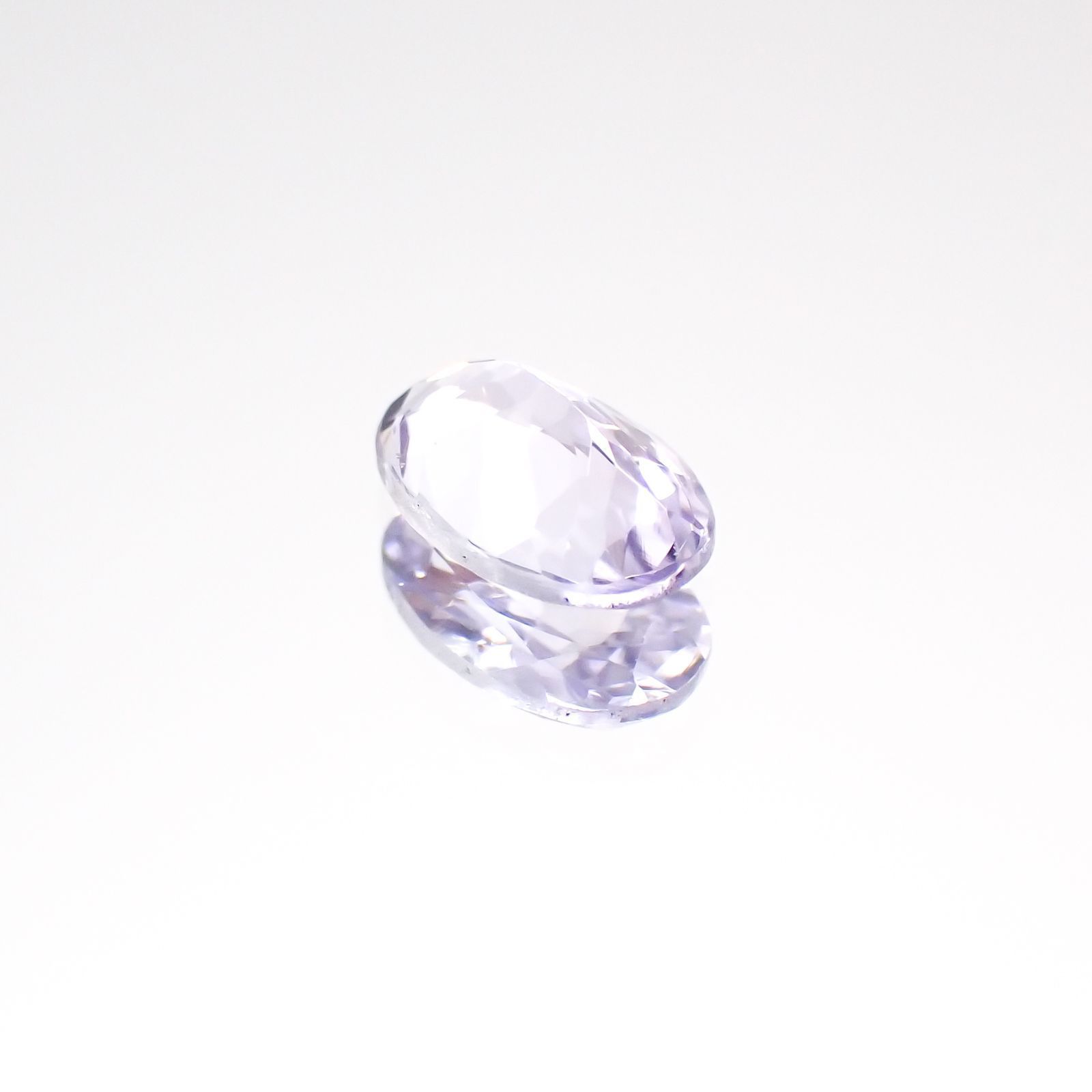 ラベンダーゾイサイト(宝石名ゾイサイト)タンザニア産 0.39ct 識別済[231124103]6x3.8mm前後