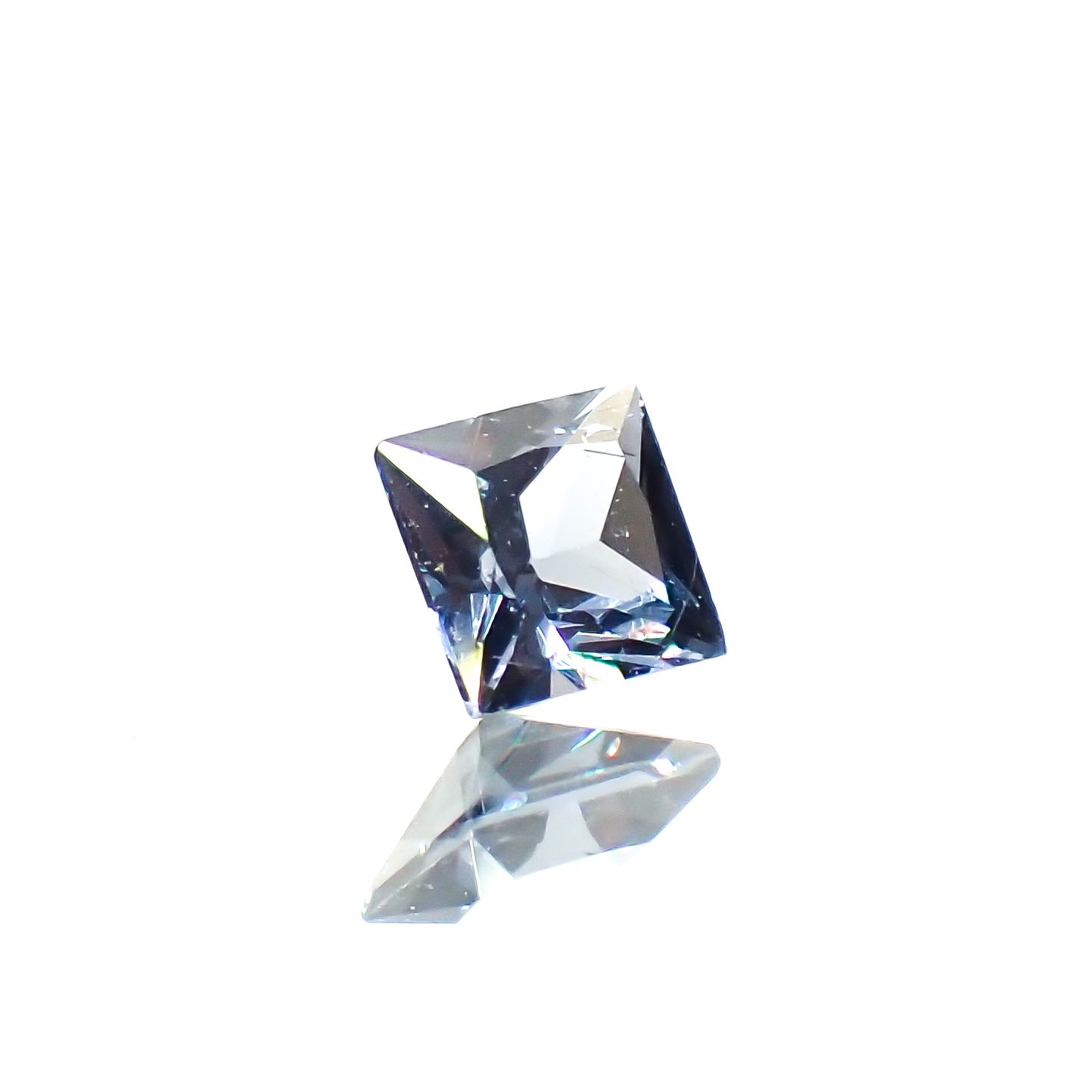 ◇プリンセスカット◇カラーチェンジガーネット アレキタイプ マダガスカル・ベキリー産 0.11ct[230522184]2.6x2.6mm前後