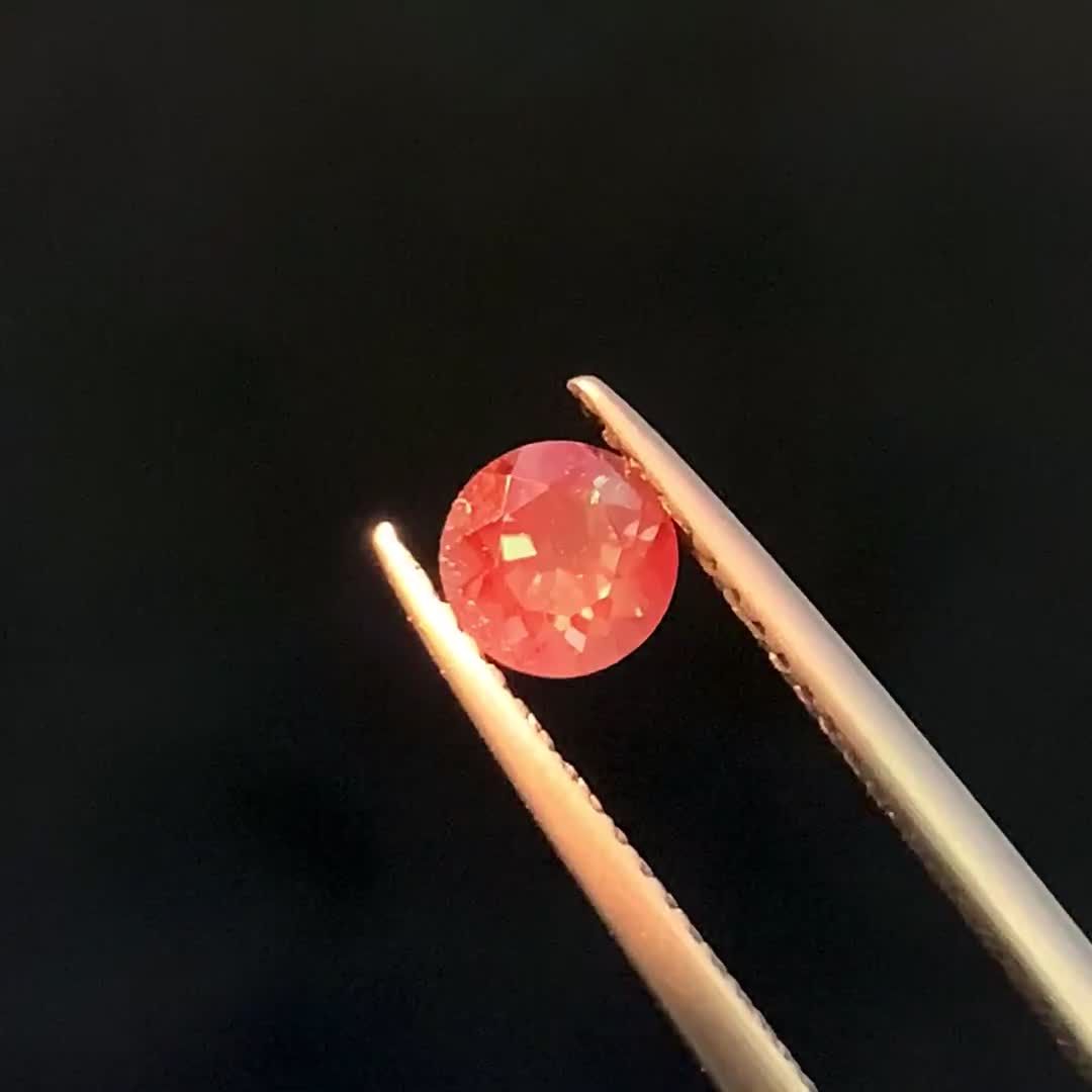 アンバーのワイヤーラッピング作品 AI宝石の精霊No.15 | 天使の