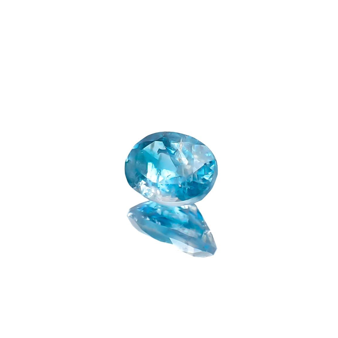 ユークレース(宝石名ユークレース)ジンバブエ産 0.32ct 識別済[250530417]5.1x3.6mm前後