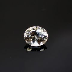 アクロアイト(宝石名トルマリン)ナイジェリア産 0.65ct 識別済[220616254]6.1x5.1mm前後