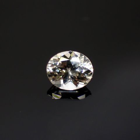 アクロアイト(宝石名トルマリン)ナイジェリア産 0.65ct 識別済[220616254]6.1x5.1mm前後