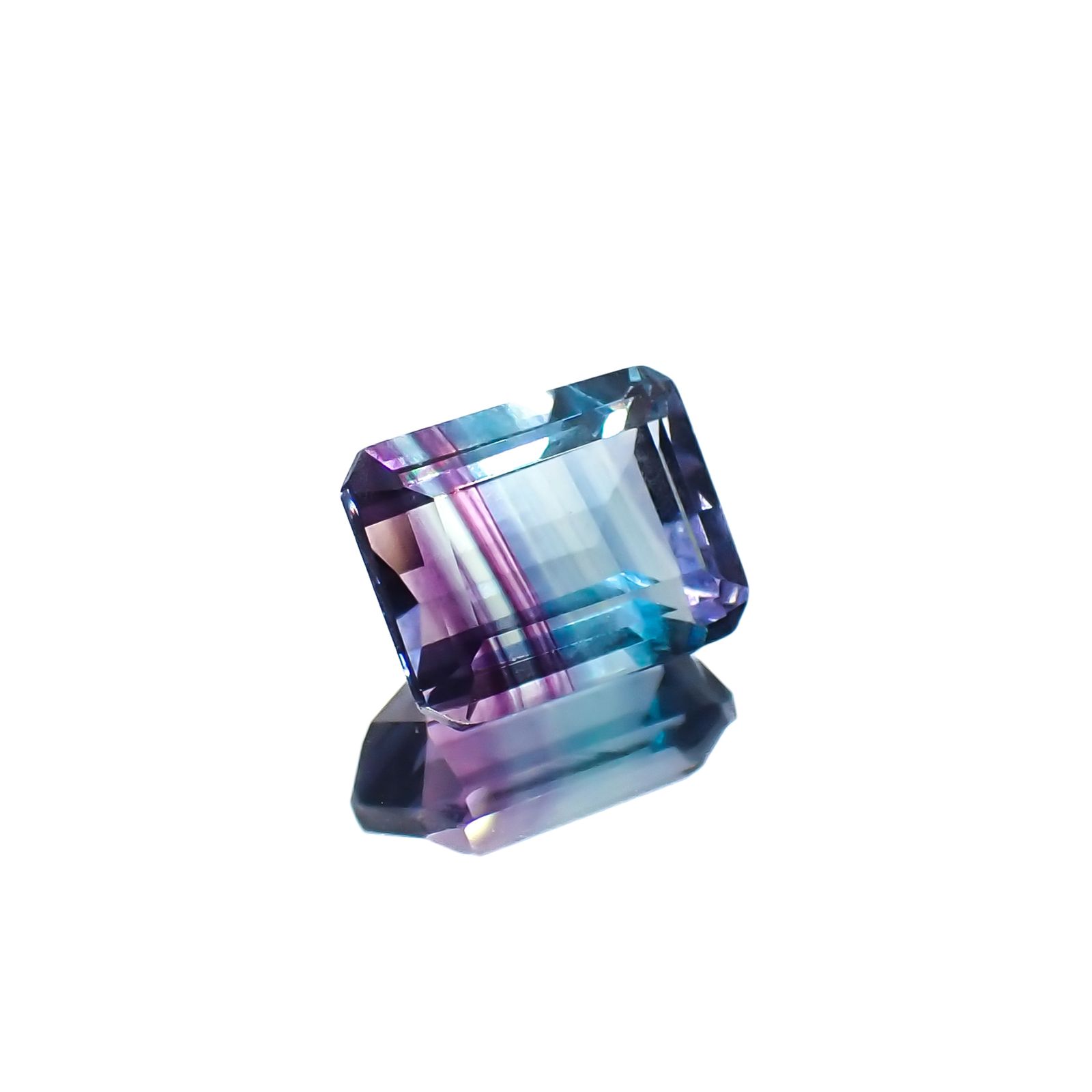 パーティカラーフローライト フルオレッセンス ブラジル産 4.22ct[230823262]10x7.9mm前後