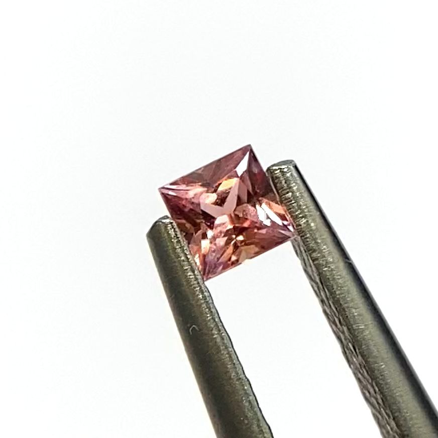 リンゼアナ✕クスビダータメンチャカパラセンシスパラス♥️ ◇プリンセスカット◇パパラチャサファイア(宝石名サファイア/別名