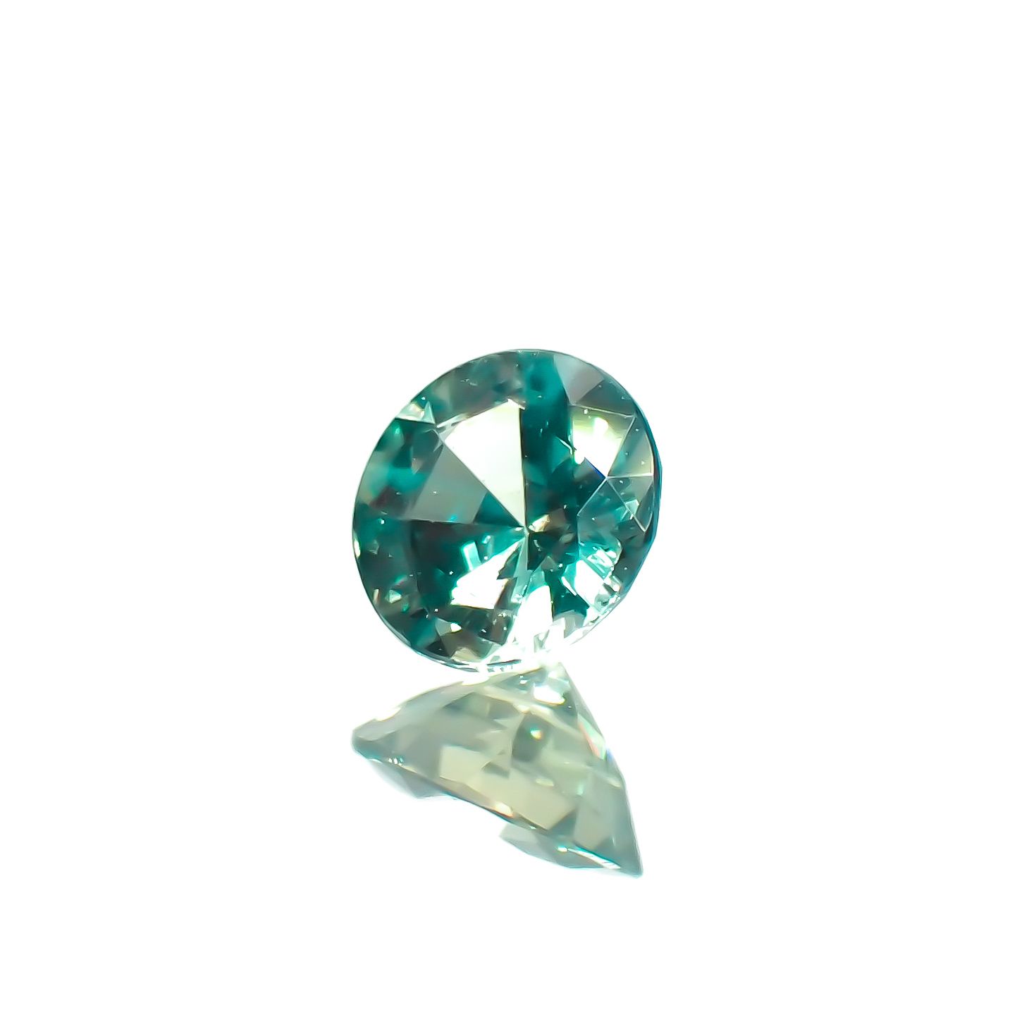 アレキサンドライト(宝石名アレキサンドライト)ブラジル産/EmeraldMains社製 0.121ct ソ付(彩珠)[230522065]3.1x3mm前後
