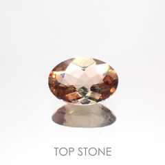 バイカラーアンダリュサイト(宝石名アンダリュサイト) スリランカ産 0.71ct 識別済[20117472]7.2×5.0mm前後