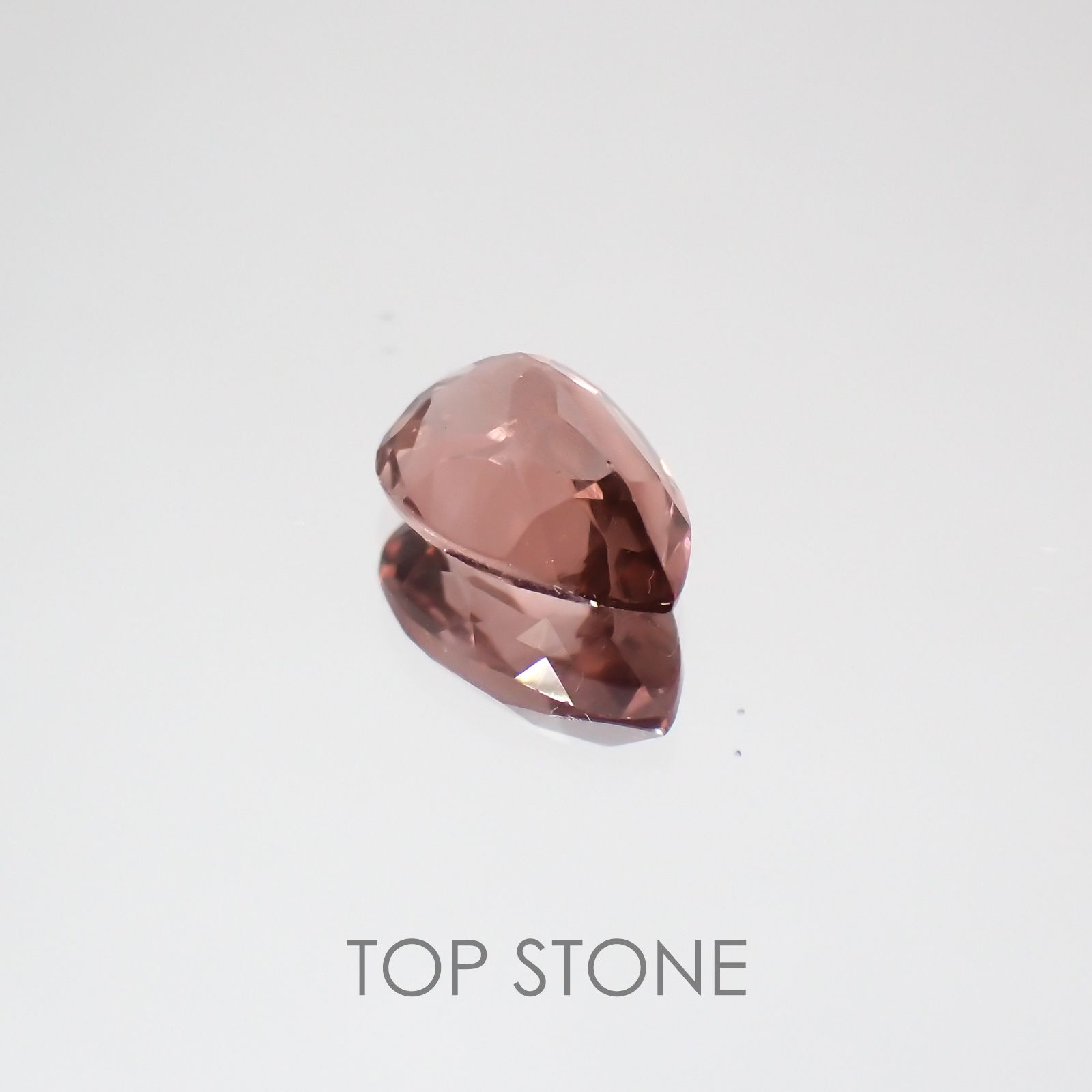 ピンクアパタイト(宝石名アパタイト) ブラジル産 1.18ct 識別済[21029864]8.6×5.6mm前後 | TOP  STONE(トップストーン)