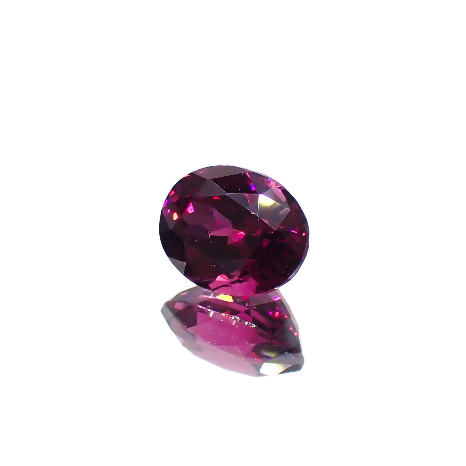 グレープガーネット(宝石名ガーネット)ブラジル産 1.41ct 識別済[220917706]7.1x5.5mm前後