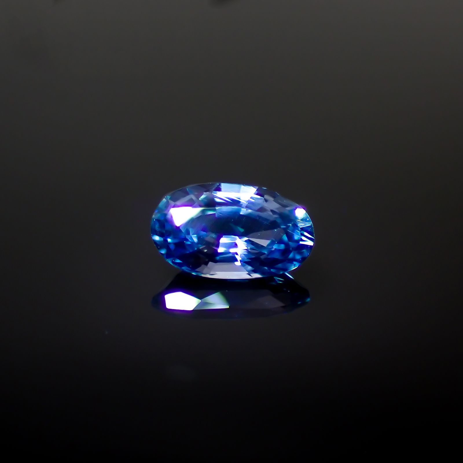 ブルーコーネルピン タンザニア産 0 クリアランス 13ct（¥18,850）