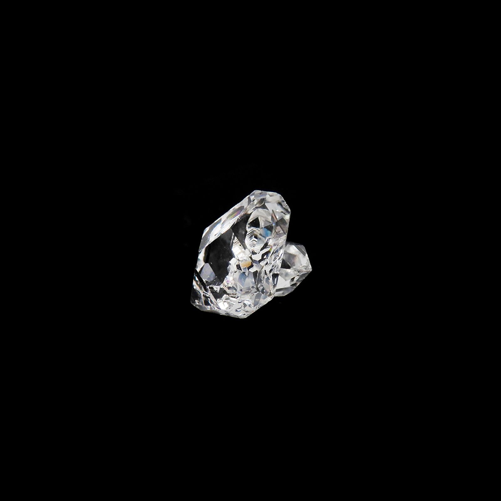 ハーキマーダイヤモンド 原石 アメリカ・ニューヨーク州産 3.40ct[240125364]10.9x9mm前後