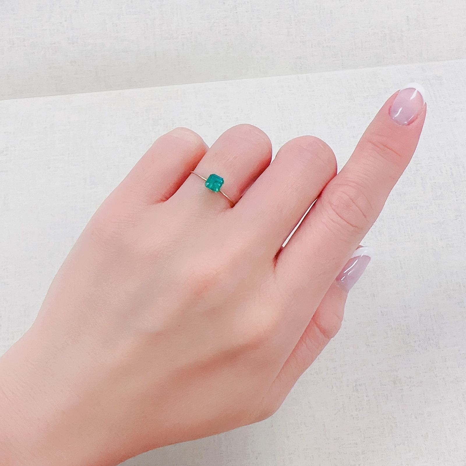 エメラルド コロンビア産 0.48ct[230421715]4.6x4.3mm前後