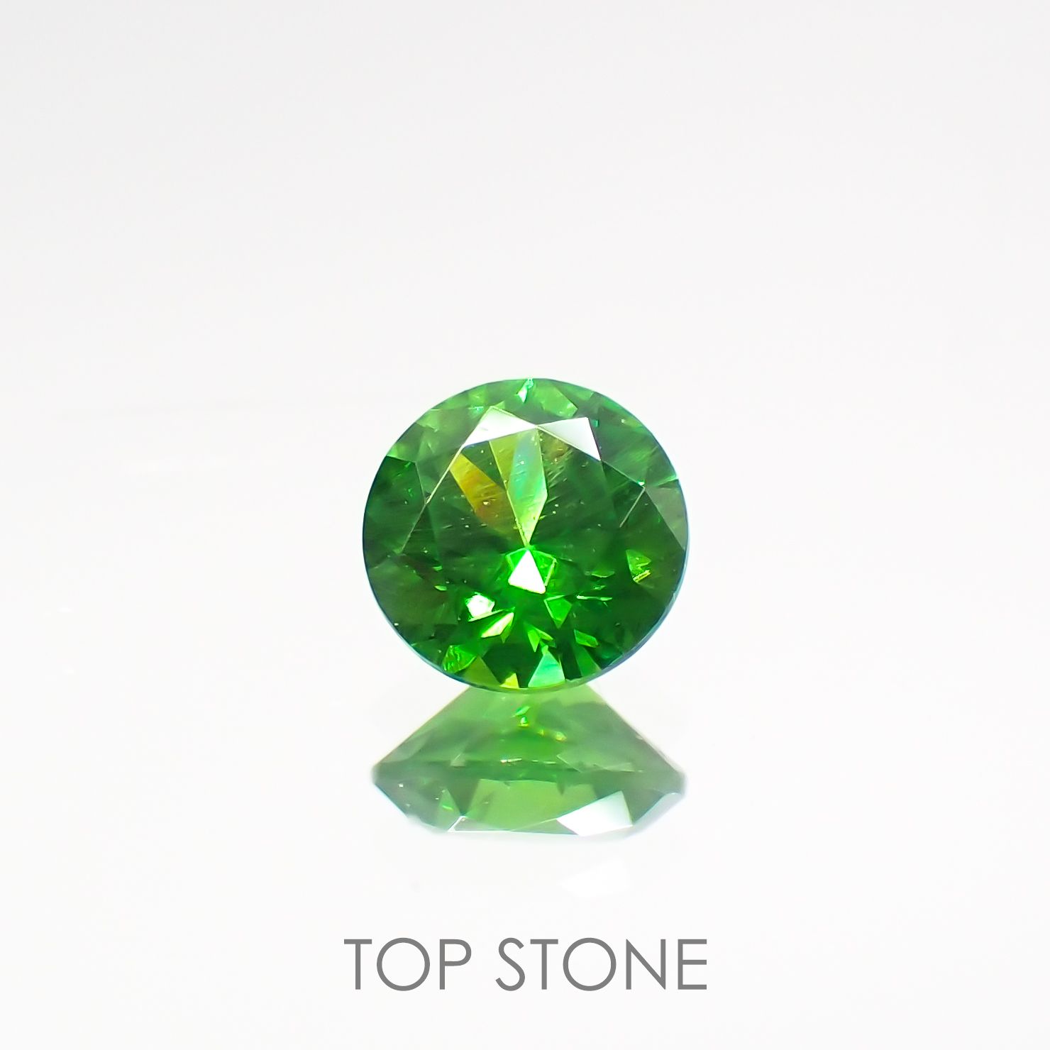 デマントイドガーネット(宝石名デマントイド・ガーネット) ロシア産 0.143ct ソ付(彩珠)[210712089]3.1×3.1mm前後