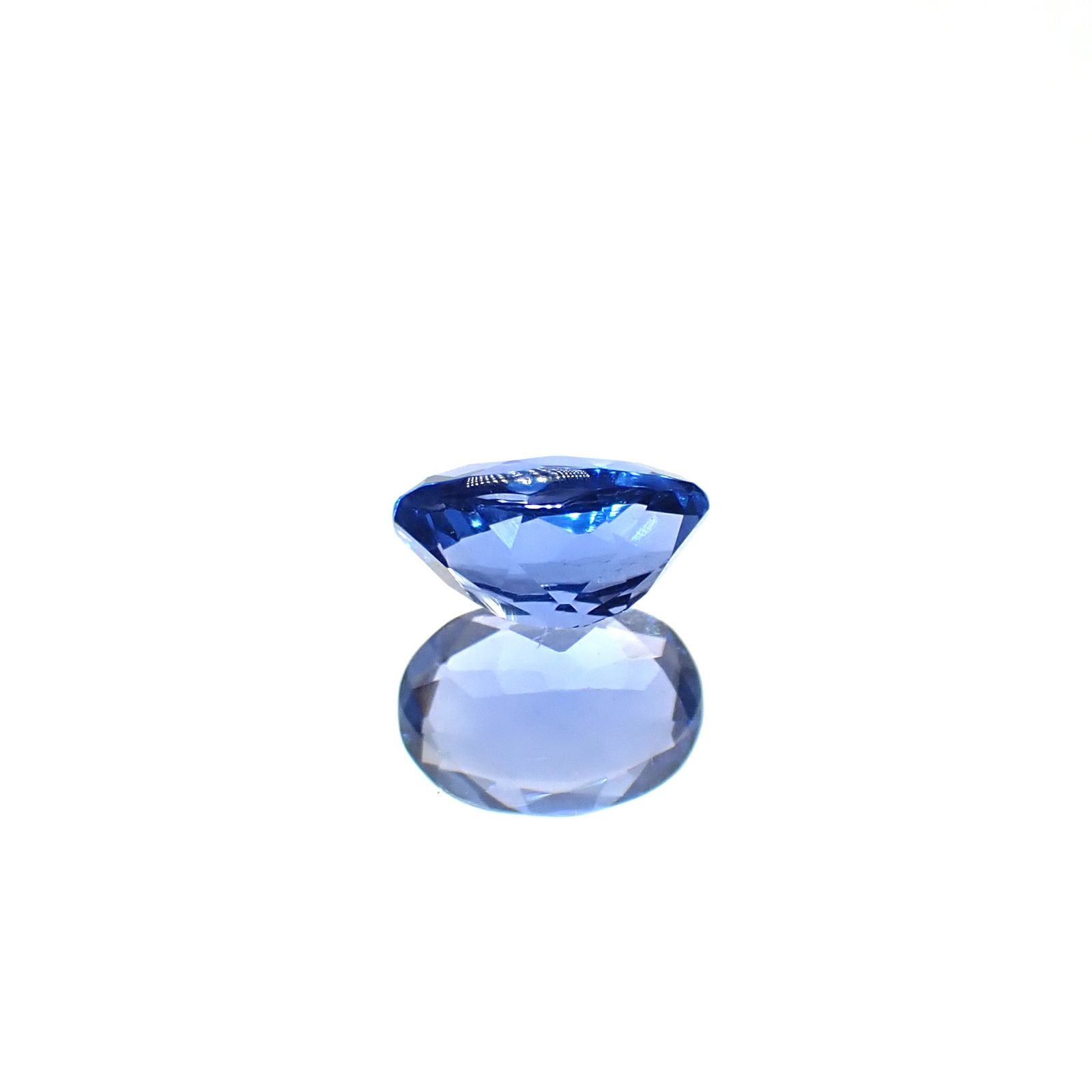 カラーチェンジフローライト ブラジル産 0.92ct / 7.2x5.1mm前後 [250530449]