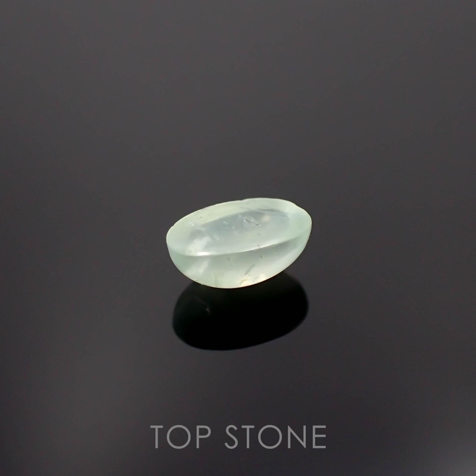 バナジウムコーネルピンキャッツアイ(宝石名コーネルピン)タンザニア産 0.58ct 識別済[230120316]6.1x3.6mm前後