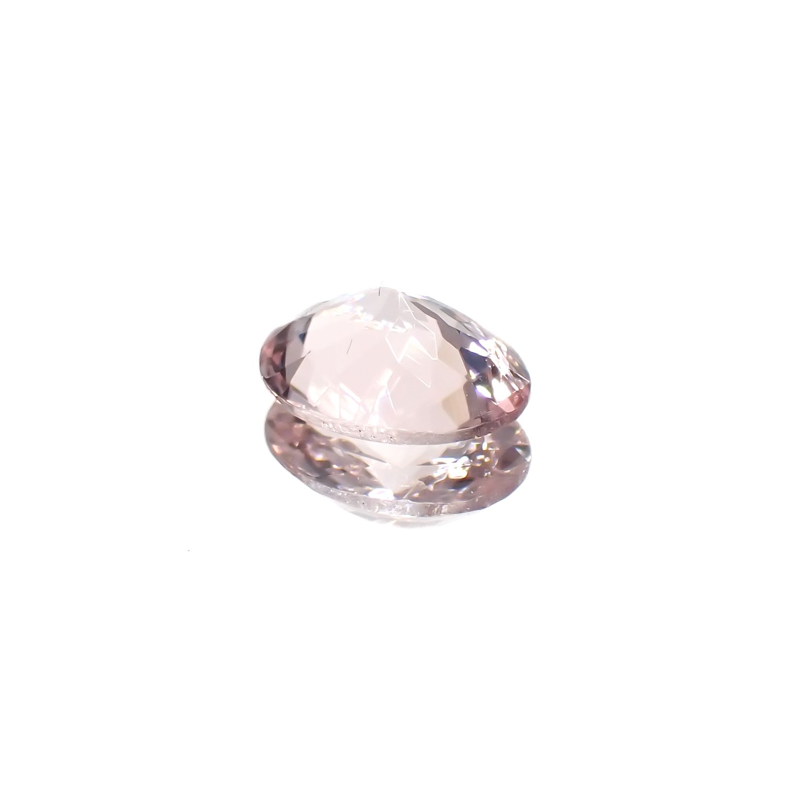 モルガナイト ブラジル産 0.88ct[230421788]7.8x5.9mm前後