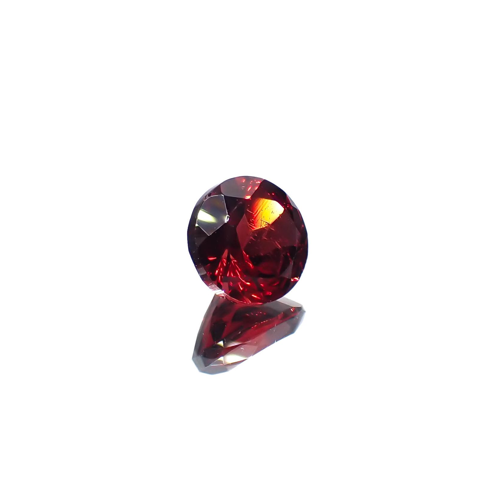 パイラルスパイトガーネット モザンビーク産 1.40ct[231225206]6.5x6.4mm前後