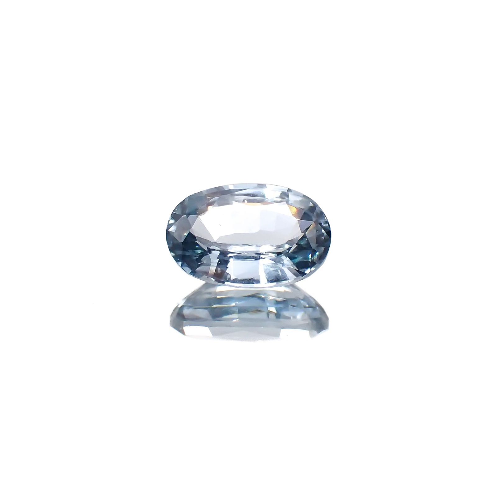 グレイッシュブルースピネル(宝石名スピネル)ビルマ/マダガスカル産 識別済 1.16ct / 7.8x5.1mm前後 [230220599]