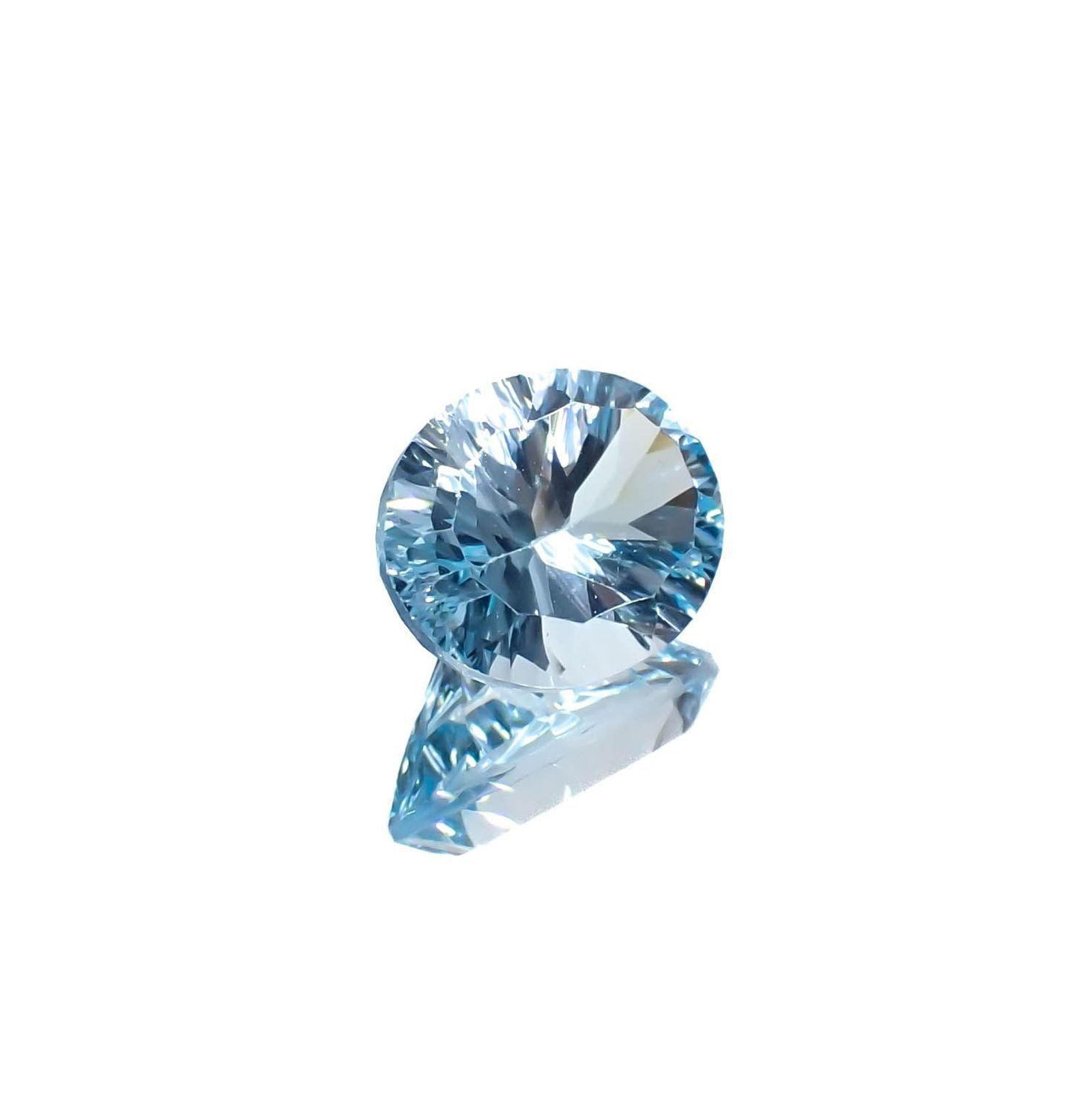 ブルートパーズ ブラジル産 3.03ct / 10.1x7.9mm前後 [251019352]