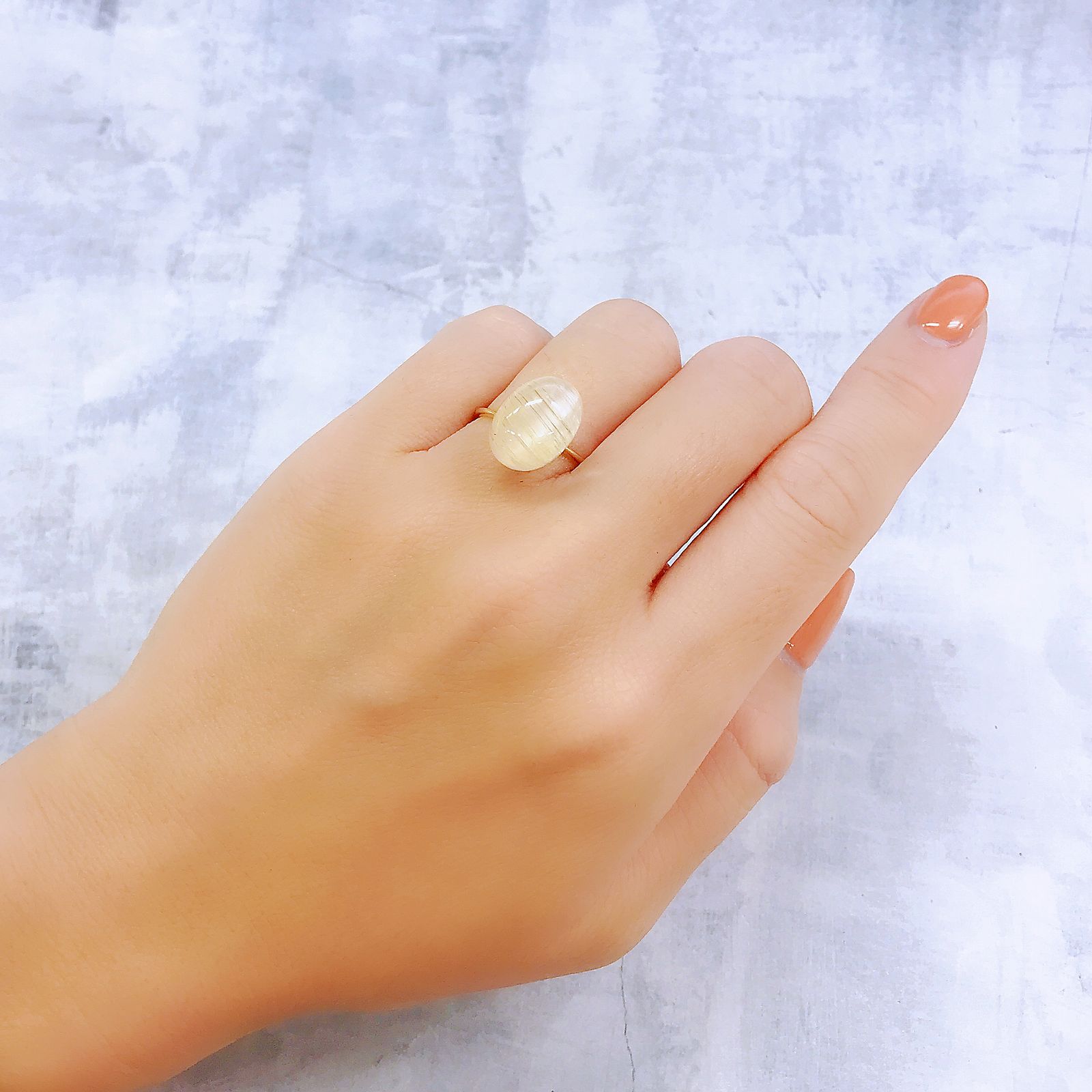 トパーズキャッツアイ ビルマ産 14.86ct[221018507]13.8x10.2mm前後