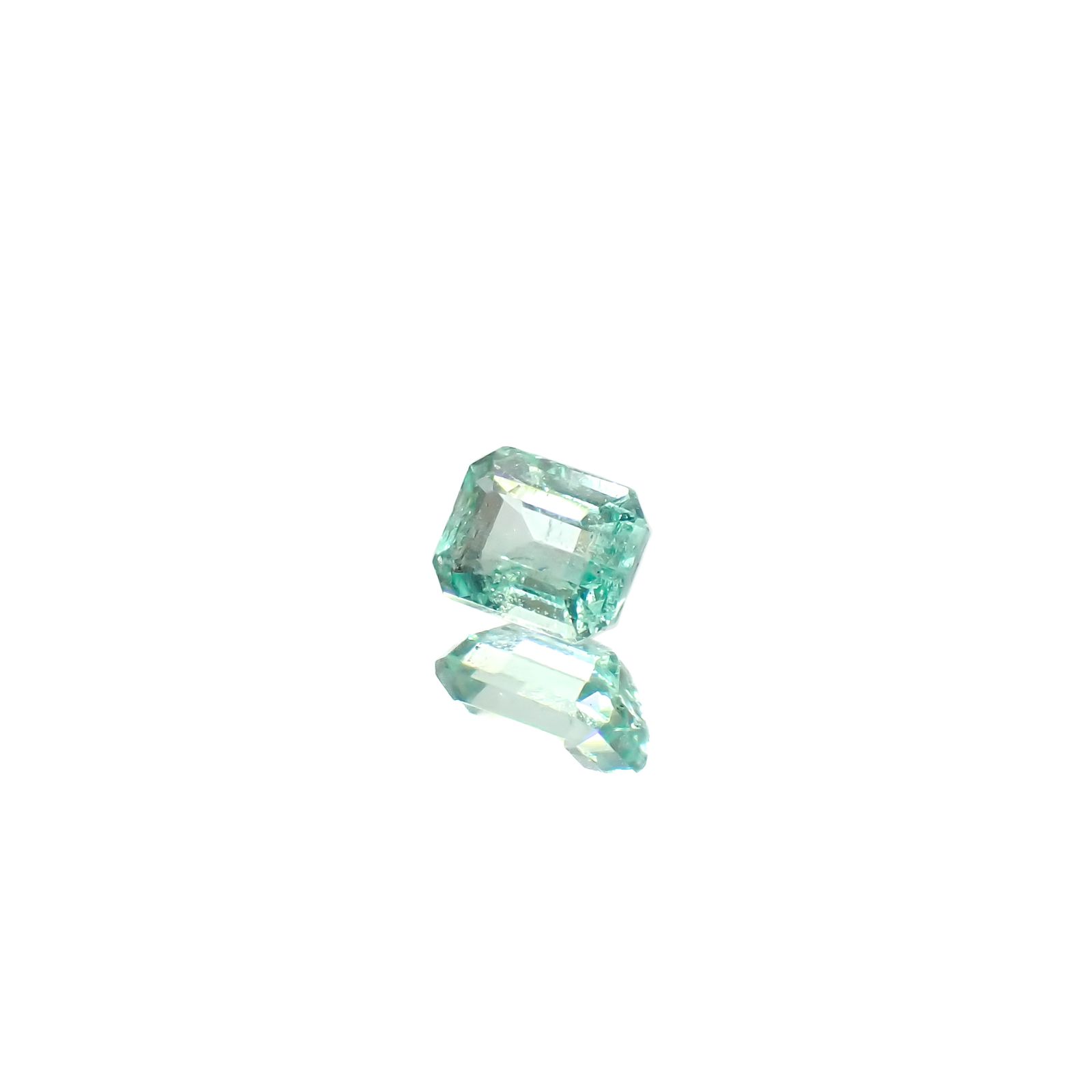 パステルカラーエメラルド コロンビア産 0.20ct[240225956]3.8x2.9mm前後