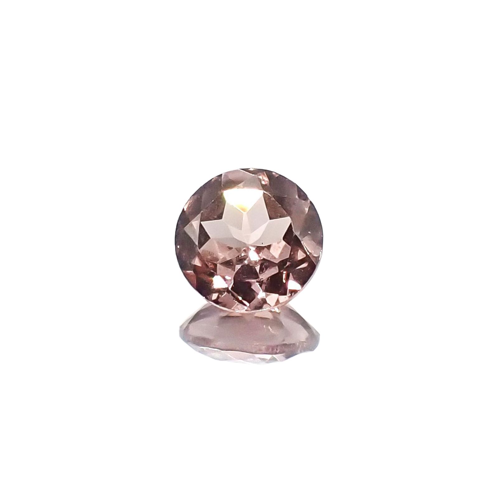 カラーシフトマラヤガーネット(宝石名ガーネット)タンザニア・マヘンゲ産 識別済 0.65ct / 5.2x5.2mm前後 [230823056]