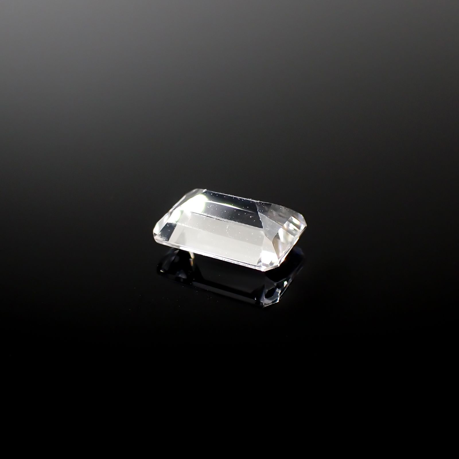 フェナカイト ブラジル産 1.05ct[240226275]7.3x5.3mm前後