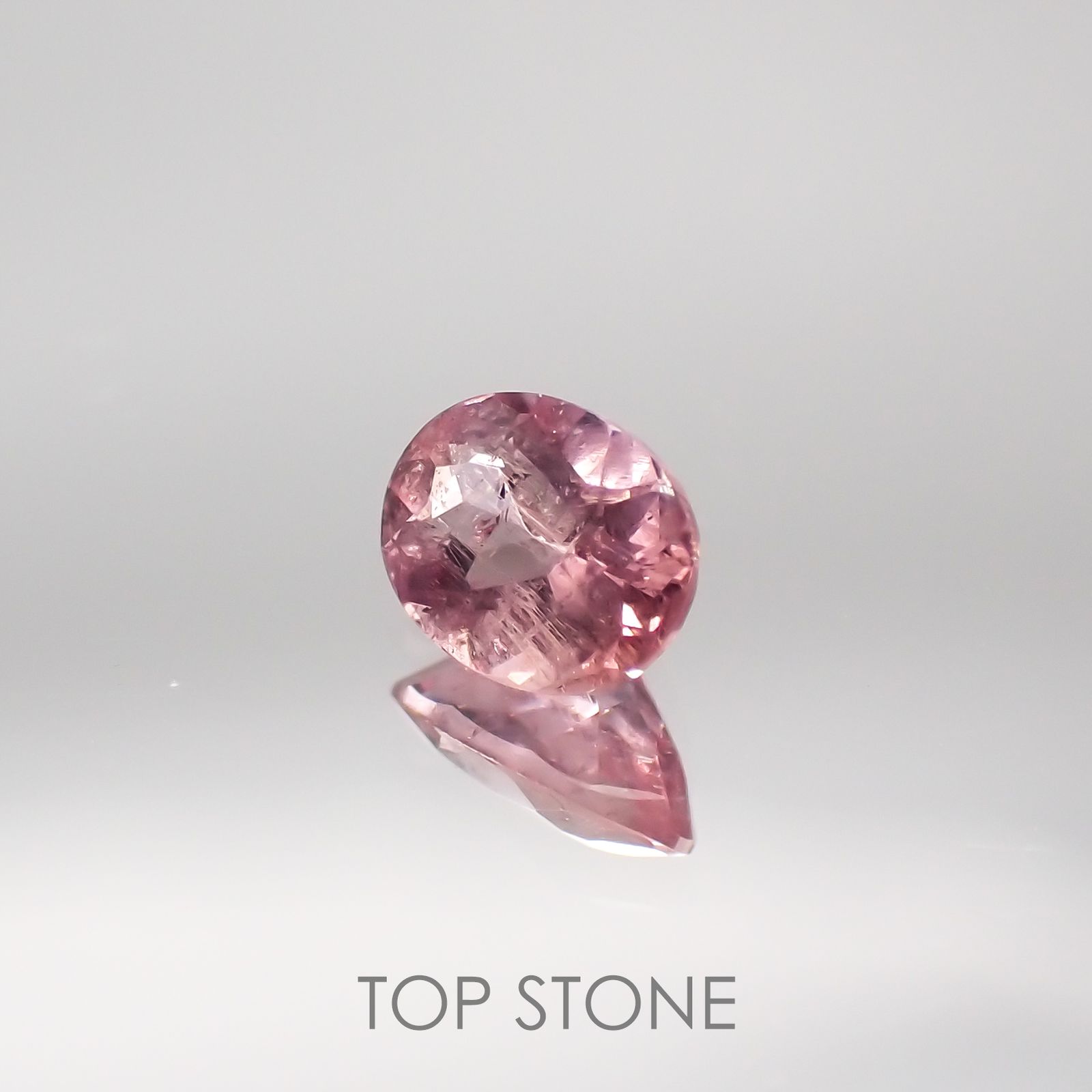 ペツォッタイト(ラズベリル) マダガスカル産 ルース 0.15ct[210611207]3.9×3mm前後